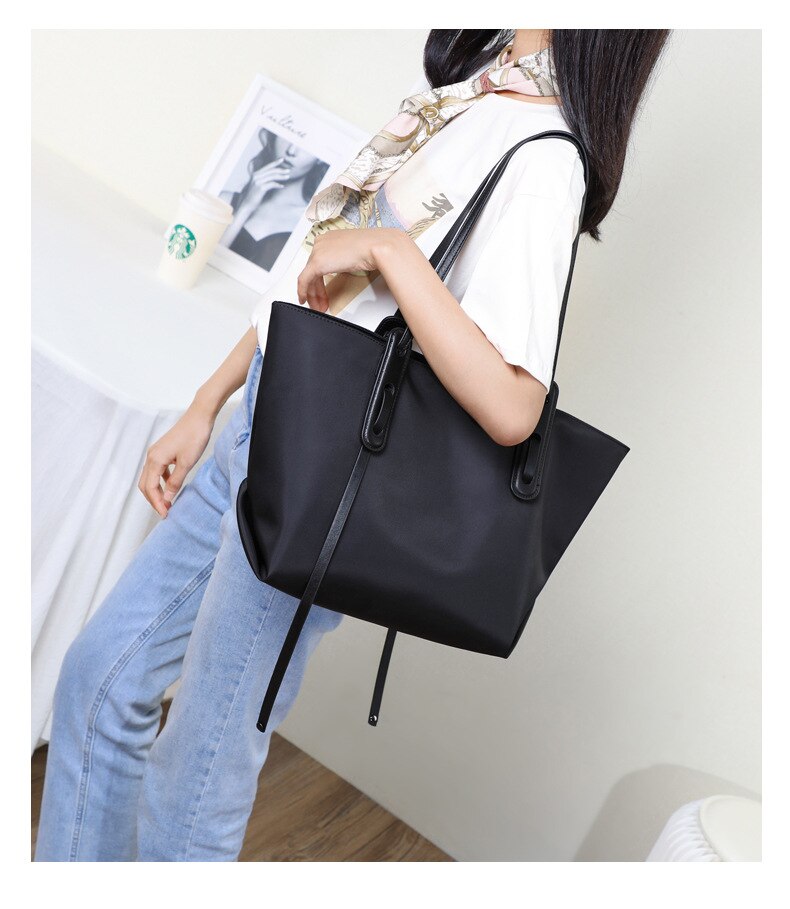 CK Premium Shoulder Bag (Black)